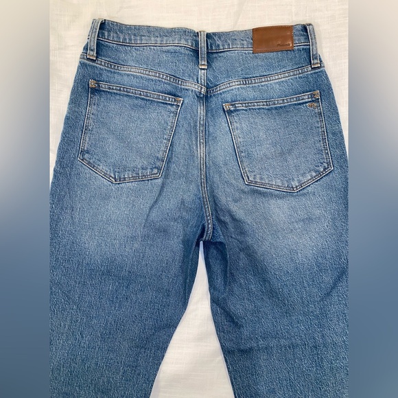 Madewell High Rise Slim Boy Jean in Neal Wash Tencel Denim Edition Size 27 - Picture 8 of 16